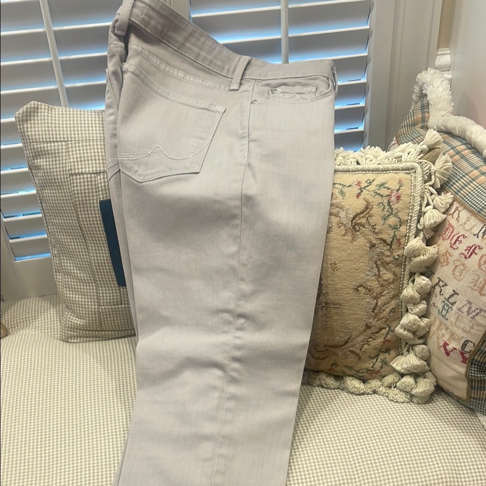 NYDJ Women's Ankle & Cropped Jeans in Light Gray
